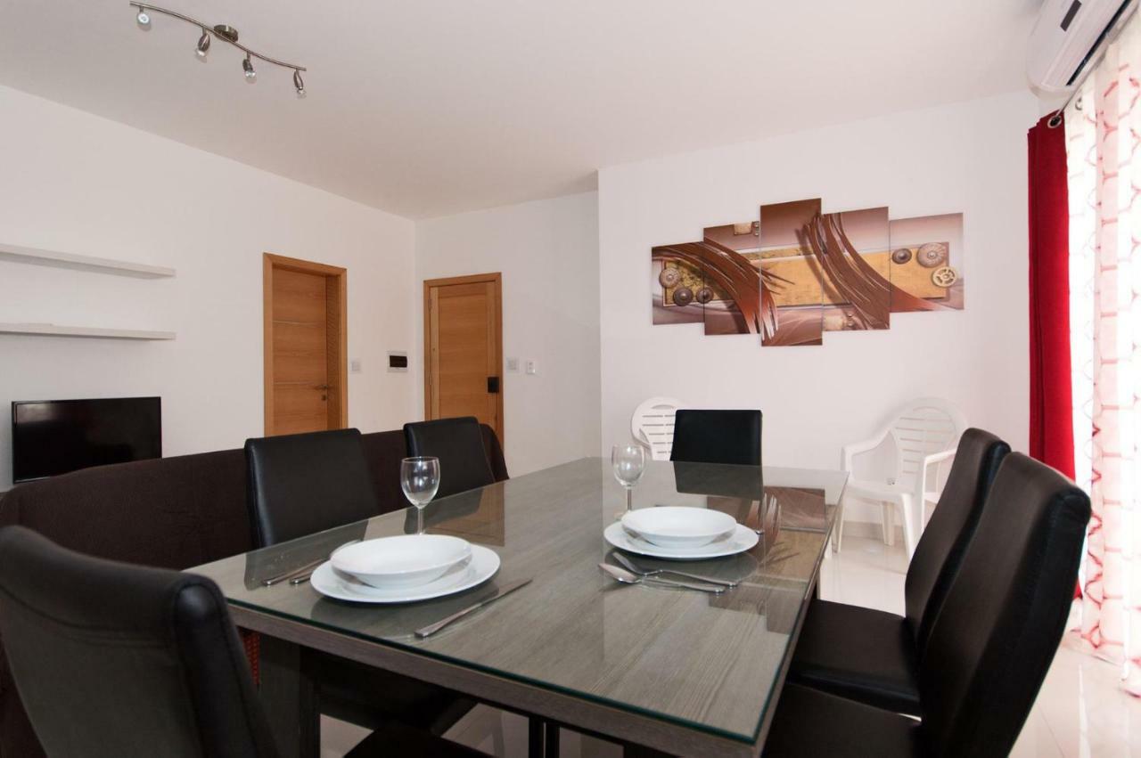 Crescent Court F Daire St. Paul's Bay Dış mekan fotoğraf